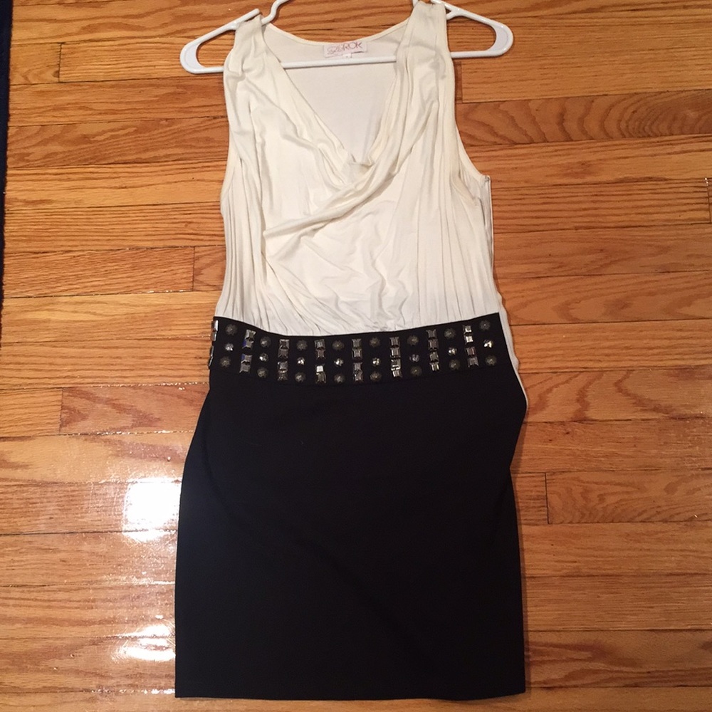 LaRok Brand Midi Dress with cream cowl neck size S